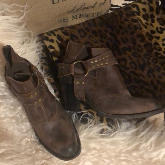 Jeffrey Campbell distressed biker brown bootie - Picture 5 of 5